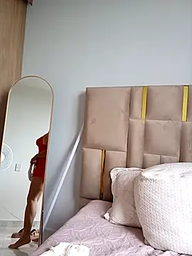 LoanaSantos online show from 29, 11, 2025