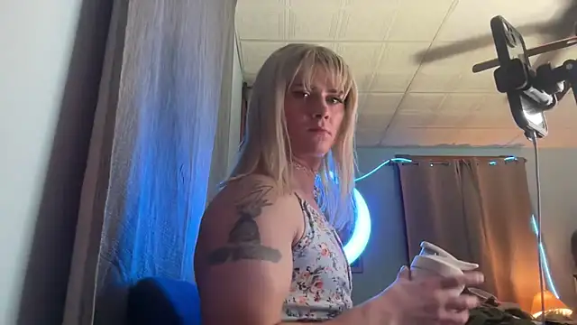 Snapshot of lexibooty chatting on 23, 10, 2025 lexibooty online show from 23, 10, 2025