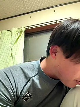 Snapshot of shoma2003 chatting on 17, 11, 2025 shoma2003 online show from 17, 11, 2025