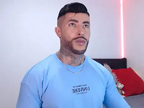 andrea de lucaa online show from 26, 11, 2025