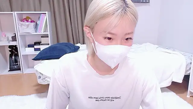 Nana  ch online show from 11, 6, 2026