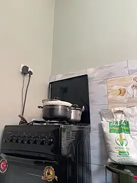 Snapshot of ewatyu chatting on 5, 12, 2025 ewatyu online show from 5, 12, 2025