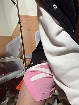 XTTX49 online show from 11, 2, 2026