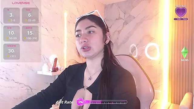 Snapshot of Sophia_tf chatting on 13, 9, 2025 Sophia tf online show from 13, 9, 2025