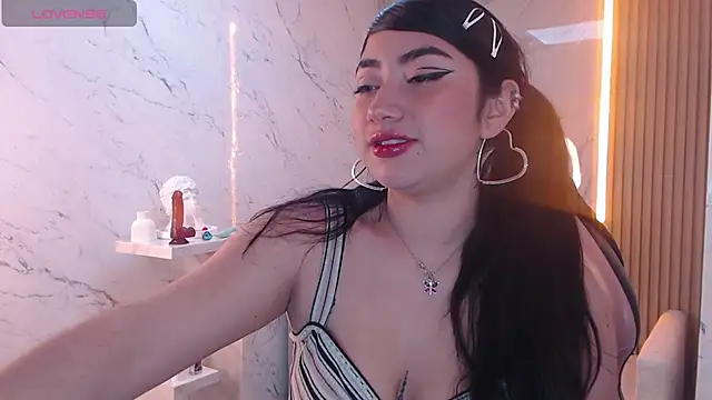 Snapshot of Sophia_tf chatting on 20, 9, 2025 Sophia tf online show from 20, 9, 2025