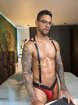 Tomy maylon online show from 4, 11, 2025