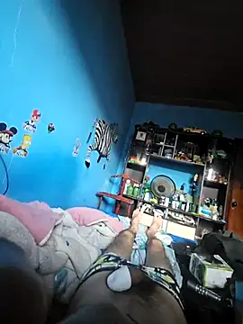 Snapshot of boysafado2521 chatting on 14, 11, 2025 boysafado2521 online show from 14, 11, 2025