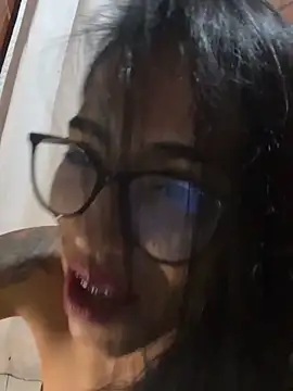 Emma  cumlovee online show from 1, 3, 2026