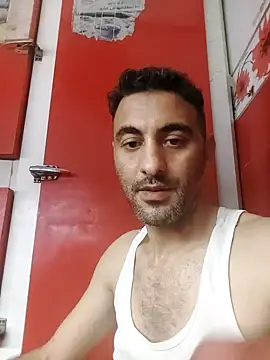 Snapshot of mahdiDido chatting on 25, 10, 2025 mahdiDido online show from 25, 10, 2025