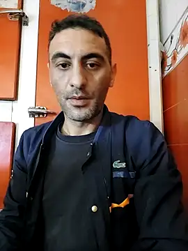 Snapshot of mahdiDido chatting on 17, 11, 2025 mahdiDido online show from 17, 11, 2025