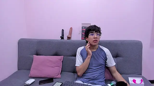 Snapshot of Desire_Ecstasy chatting on 30, 9, 2025 Desire Ecstasy online show from 30, 9, 2025