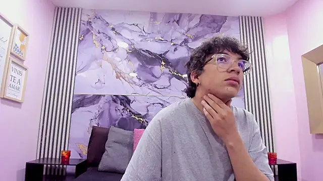 Snapshot of Desire_Ecstasy chatting on 12, 11, 2025 Desire Ecstasy online show from 12, 11, 2025