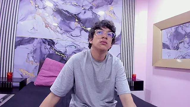 Snapshot of Desire_Ecstasy chatting on 14, 11, 2025 Desire Ecstasy online show from 14, 11, 2025