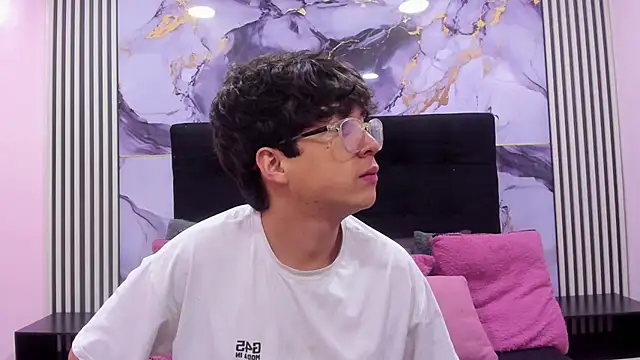 Desire Ecstasy online show from 17, 1, 2026