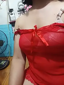 Snapshot of Thaohoa_love chatting on 5, 7, 2026 Thaohoa love online show from 5, 7, 2026