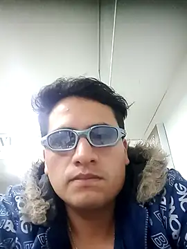 QJHoElyking online show from 23, 10, 2025