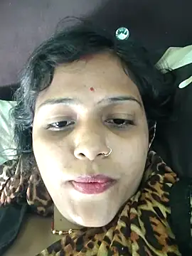 Snapshot of AnanyaKapoor89 chatting on 11, 11, 2025 AnanyaKapoor89 online show from 11, 11, 2025