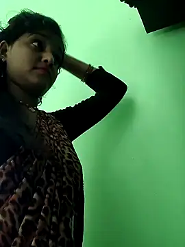 Snapshot of AnanyaKapoor89 chatting on 21, 11, 2025 AnanyaKapoor89 online show from 21, 11, 2025