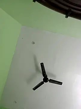 Snapshot of AnanyaKapoor89 chatting on 26, 11, 2025 AnanyaKapoor89 online show from 26, 11, 2025