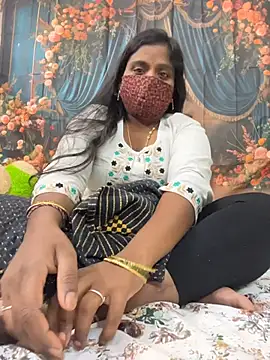 Snapshot of anubabysk12 chatting on 9, 11, 2025 anubabysk12 online show from 9, 11, 2025