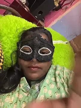 Snapshot of anubabysk12 chatting on 18, 12, 2025 anubabysk12 online show from 18, 12, 2025