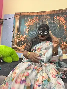 Snapshot of anubabysk12 chatting on 19, 12, 2025 anubabysk12 online show from 19, 12, 2025