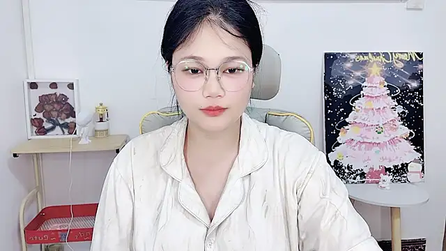 Snapshot of Dec-7758 chatting on 24, 5, 2026 Dec-7758 online show from 24, 5, 2026