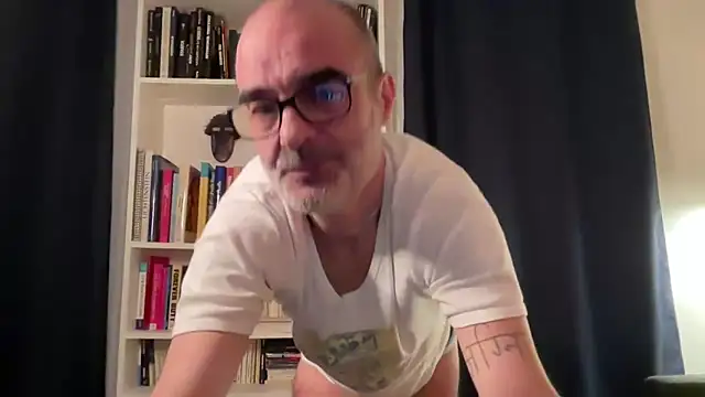 Milkywaymen online show from 24, 4, 2026