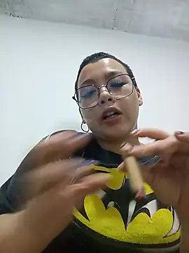 Snapshot of Cherry_vald chatting on 14, 6, 2026 Cherry vald online show from 14, 6, 2026