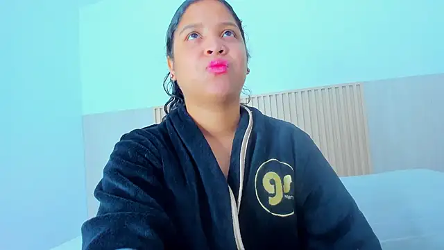 alena brown  online show from 21, 10, 2025