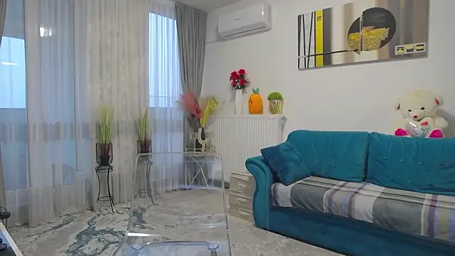 Snapshot of ScarletTemptations chatting on 15, 11, 2025 ScarletTemptations online show from 15, 11, 2025