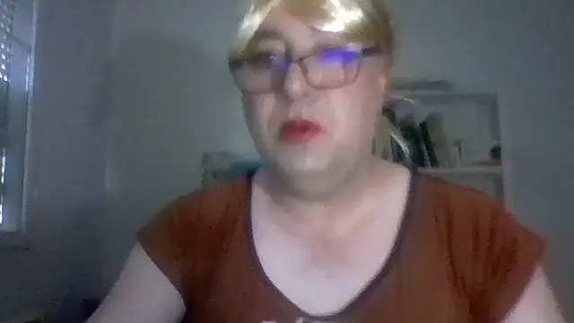 Snapshot of nataliacd chatting on 8, 9, 2025 nataliacd online show from 8, 9, 2025