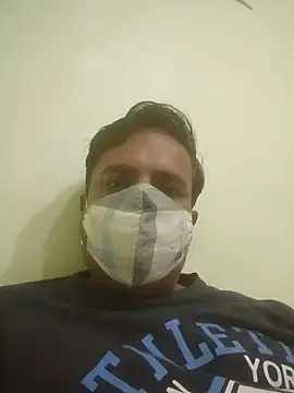 Snapshot of vardh033 chatting on 19, 10, 2025 vardh033 online show from 19, 10, 2025