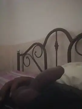 Snapshot of vardh033 chatting on 23, 10, 2025 vardh033 online show from 23, 10, 2025