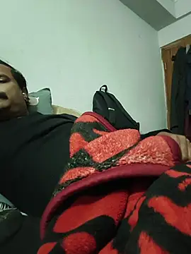 Snapshot of vardh033 chatting on 22, 11, 2025 vardh033 online show from 22, 11, 2025