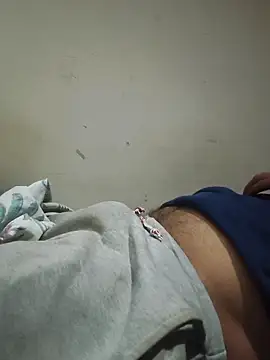 Snapshot of vardh033 chatting on 26, 11, 2025 vardh033 online show from 26, 11, 2025