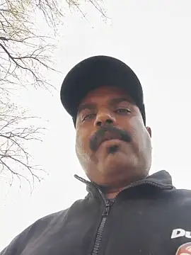 Snapshot of vardh033 chatting on 28, 11, 2025 vardh033 online show from 28, 11, 2025