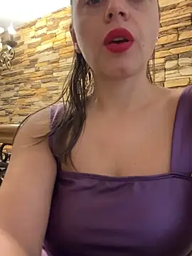 ladywithbigass online show from 8, 10, 2025