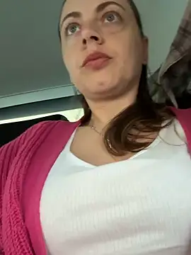 Snapshot of ladywithbigass chatting on 8, 5, 2026 ladywithbigass online show from 8, 5, 2026