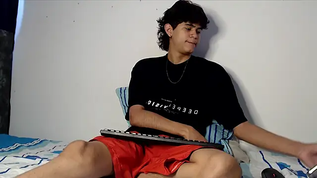 Snapshot of alexmark_ chatting on 29, 5, 2026 alexmark online show from 29, 5, 2026