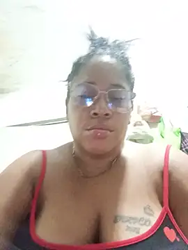 Big ass submissive online show from 14, 6, 2026