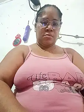Big ass submissive online show from 18, 6, 2026
