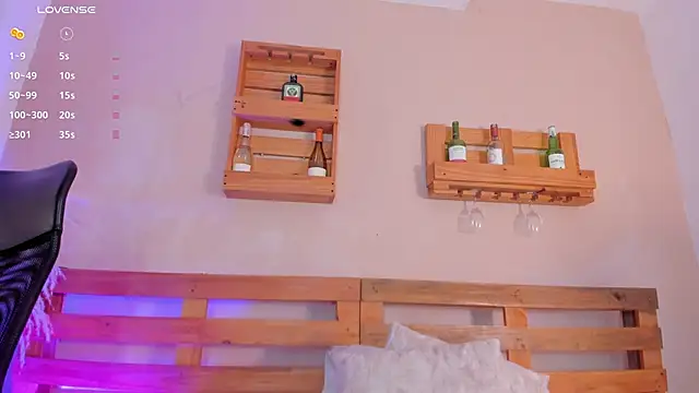  miss mia online show from 29, 11, 2025