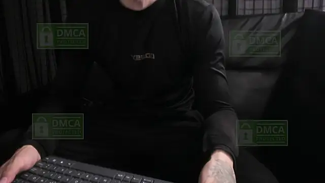 Snapshot of Mr_Klein_69 chatting on 21, 11, 2025 Mr Klein 69 online show from 21, 11, 2025