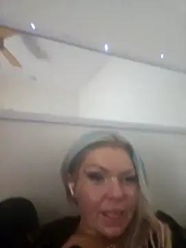 playboyequal online show from 14, 4, 2026