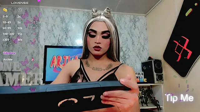 Natasha clifford online show from 9, 2, 2026