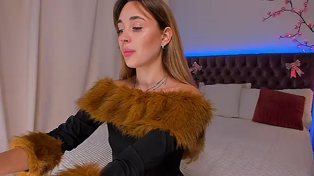 Snapshot of AlexaWilds chatting on 11, 10, 2025 AlexaWilds online show from 11, 10, 2025