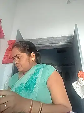Snapshot of Rashi_cut chatting on 17, 9, 2025 Rashi cut online show from 17, 9, 2025