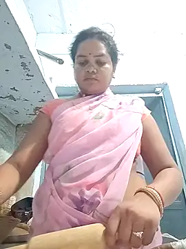 Snapshot of Rashi_cut chatting on 22, 9, 2025 Rashi cut online show from 22, 9, 2025