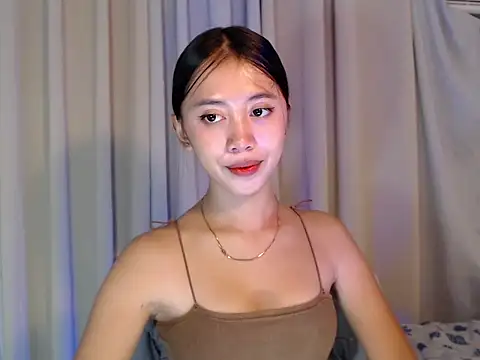 Snapshot of lovely_kiannaHugecock chatting on 15, 9, 2025 lovely kiannaHugecock online show from 15, 9, 2025